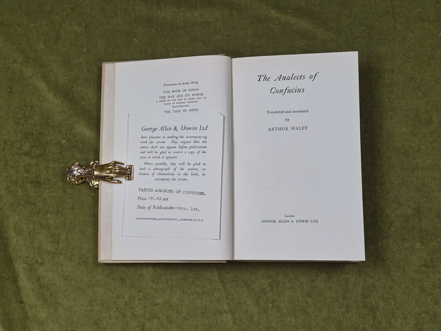 The Analects of Confucius trans Arthur Waley , Allen & Unwin 1938 1st English Ed3