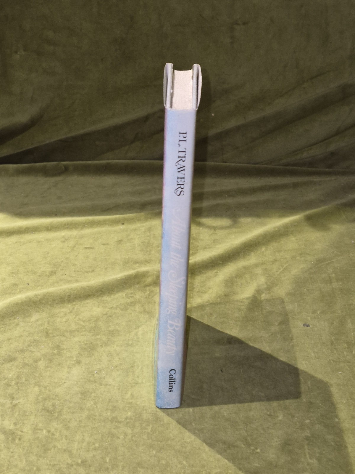 About the Sleeping Beauty P L Travers 1977 1st UK Edition2