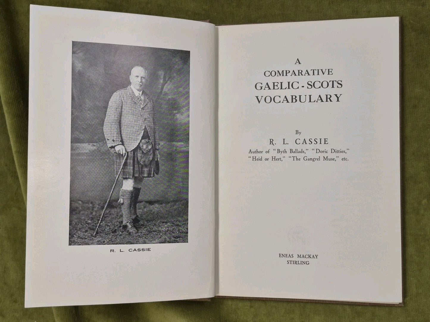 A Comparative Gaelic-Scots Vocabulary Cassie 1930 Eneas Mackay3