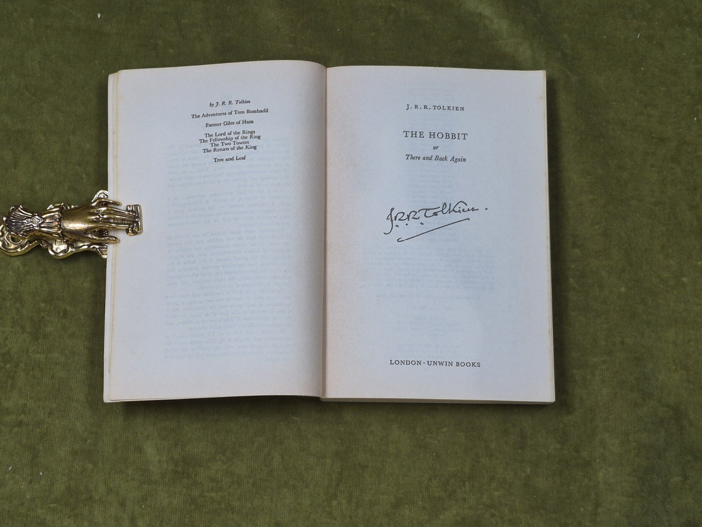 The Hobbit - J R R Tolkien , Unwin 16th Impression 1972 Paperback4
