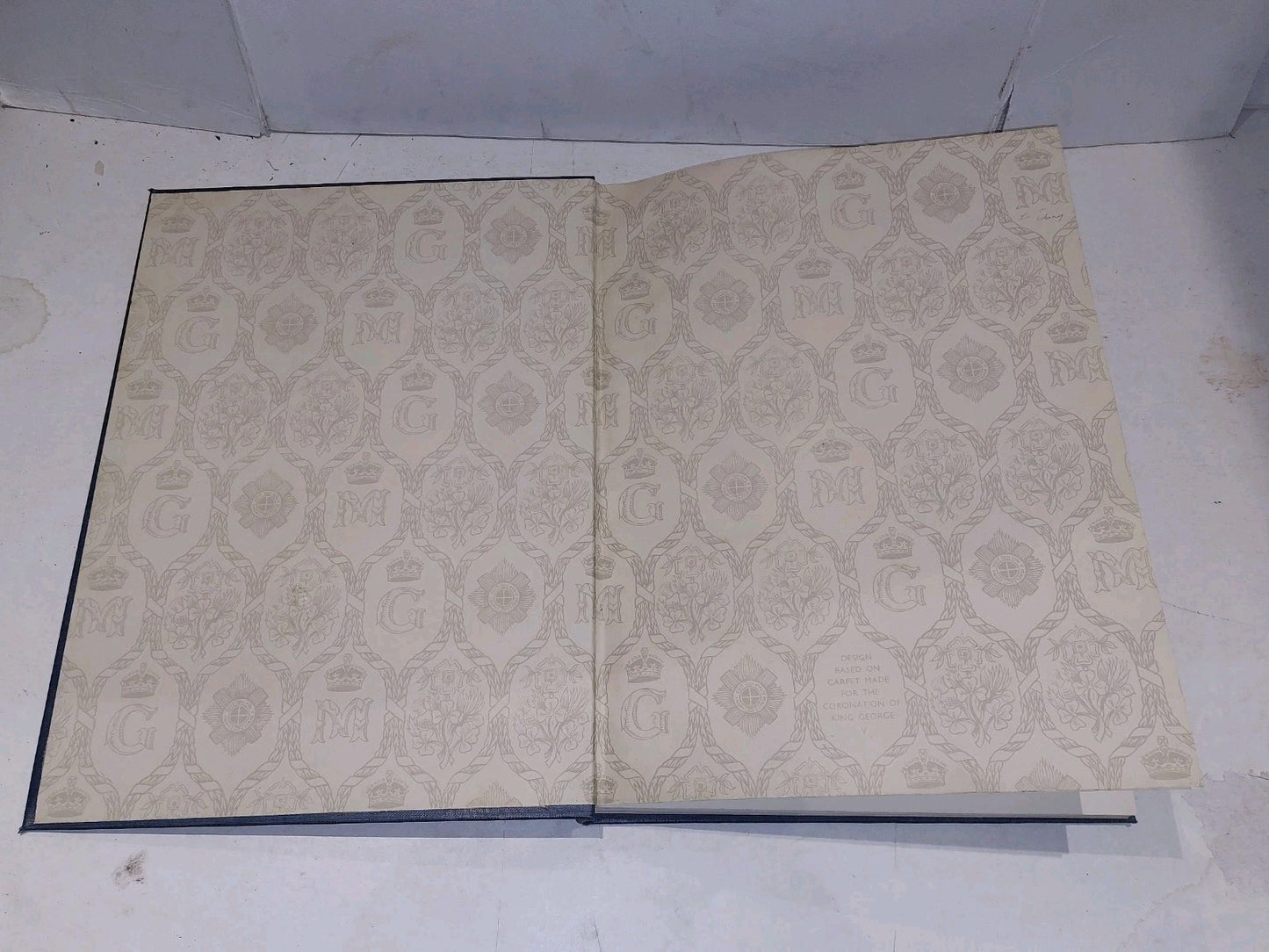 Templeton Present Carpets Of Distinction [Pub. James Templeton & Co, Glasgow] Hb3