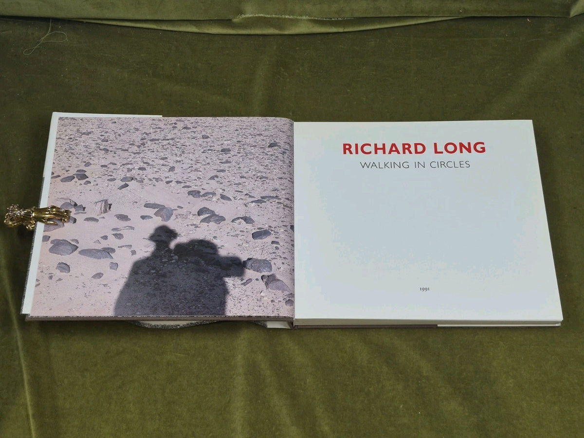 Richard Long : Walking in Circles , The South Bank Centre, 19914