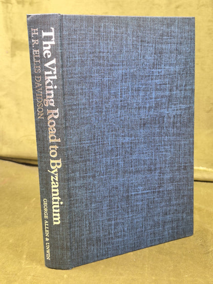 The Viking Road to Byzantium Ellis Davidson 1976 George Allen & Unwin HB DJ2