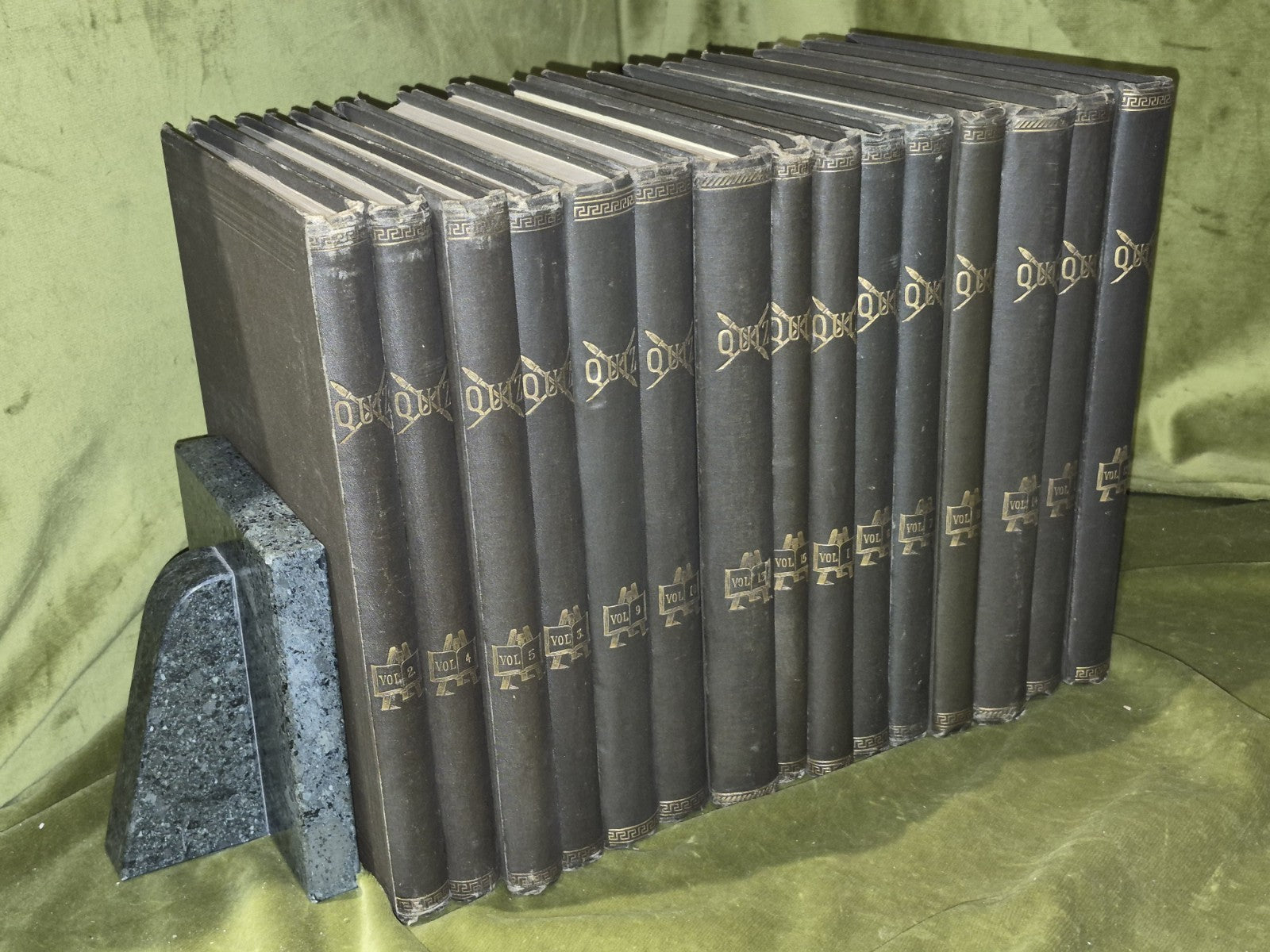 QUIZ Victorian Comical Periodical / Magazine - Glasgow 1881 to 1888 Vol 1 to 152