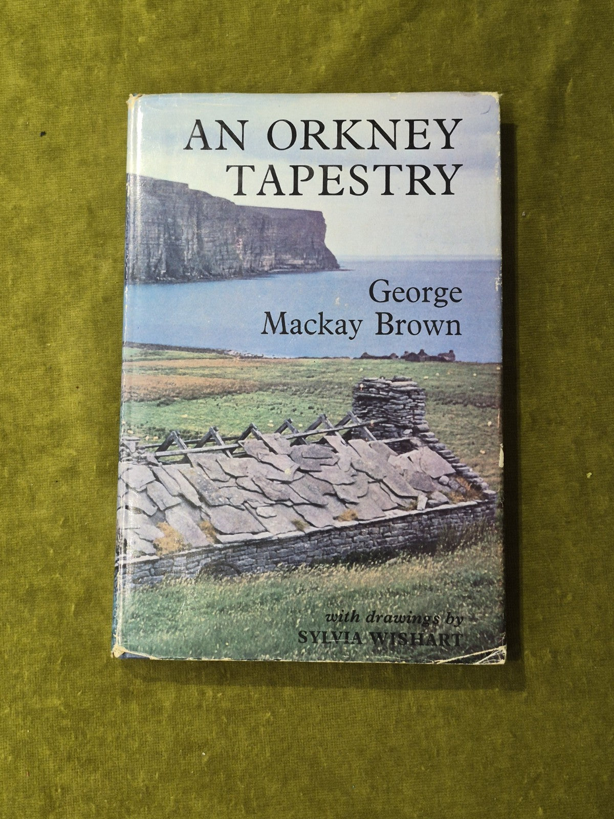 An Orkney Tapestry - George Mackay Brown - Victor Gollancz - 1969 HB DJ0