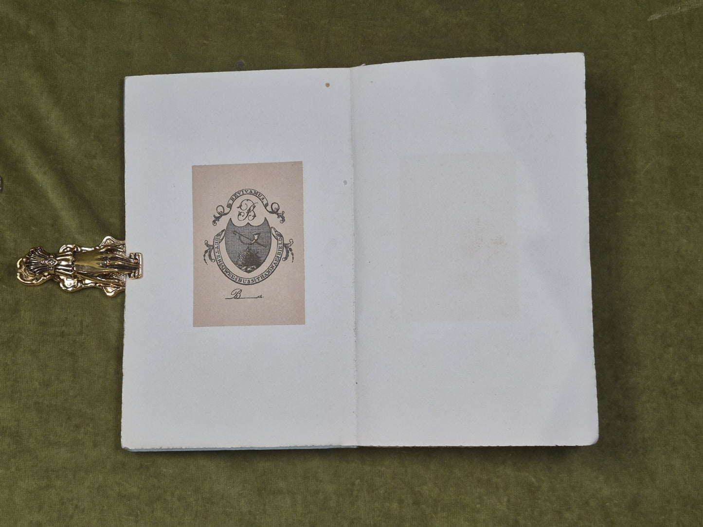 Facsimile of the 1786 Kilmarnock Edition of Burns Poems - R Gibson & Sons in Box8