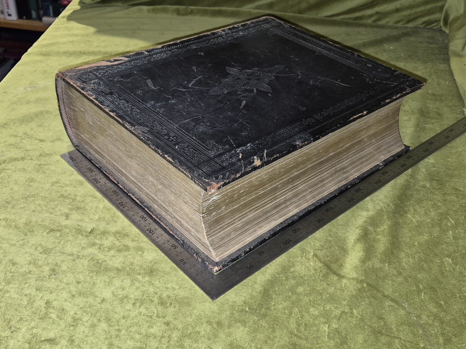 Brown's Self-Interpreting Family Bible with notes, Re-Edited by J L Porter3