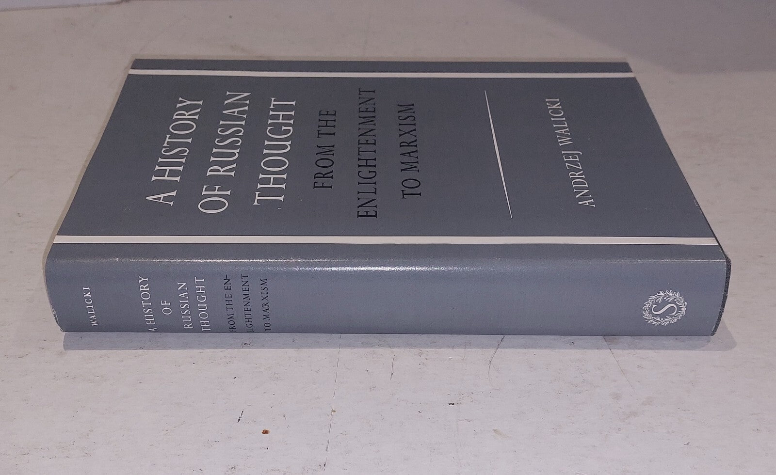 A History of Russian Thought: From the Enlightenment to Marxism (1979) 1st, Hb 1