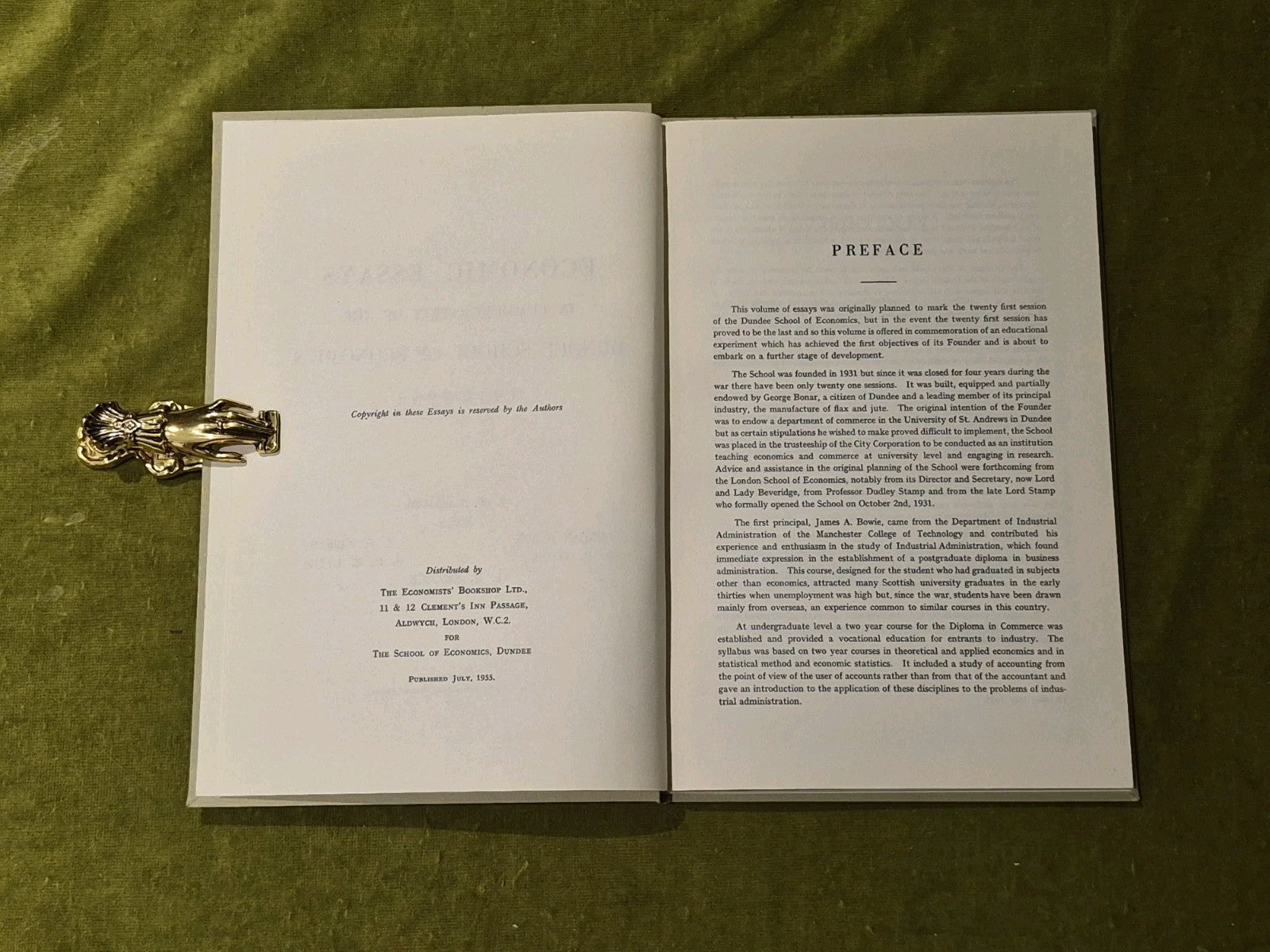 Economic Essays in Commemoration of the Dundee School of Economics 1931-19553