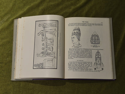 Church Vestments : Their Origin and Development - Herbert Norris 1st HB DJ 19498