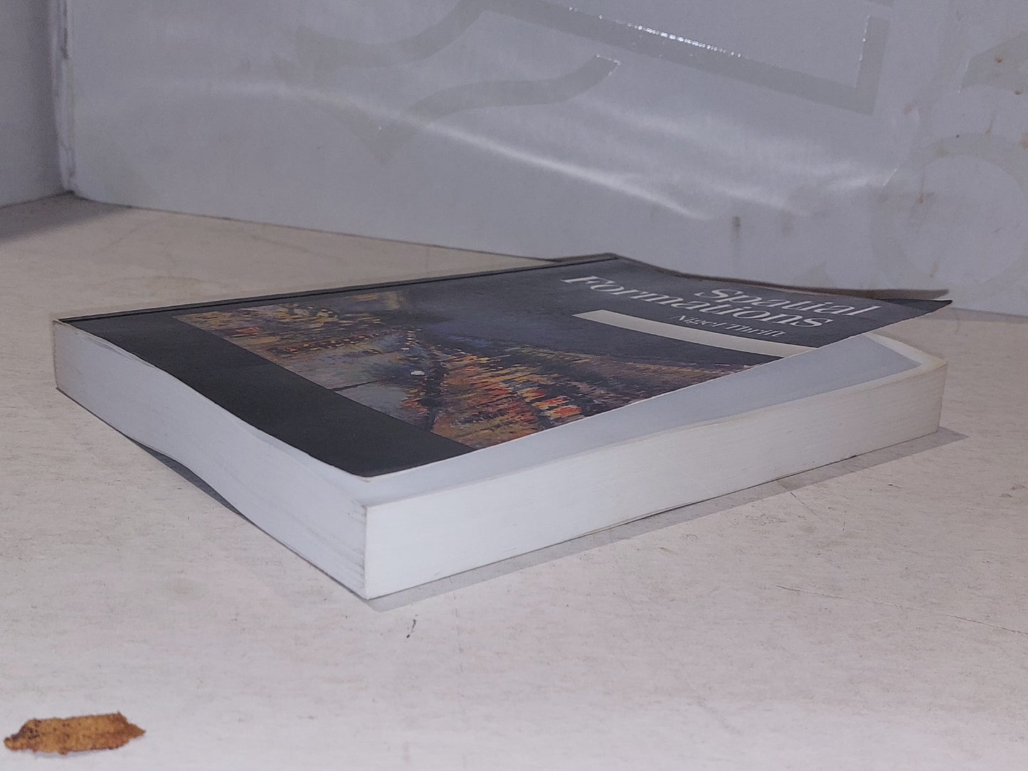 Spatial Formations  Nigel Thrift [SAGE publications] (1996) pb book5