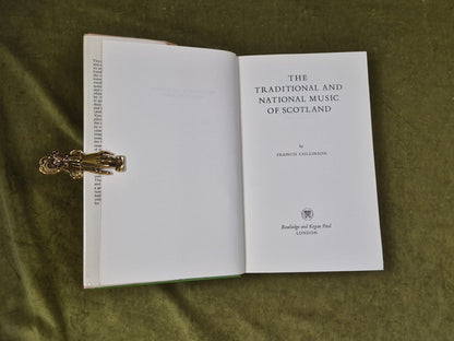 The Traditional & National Music of Scotland - F Collinson , Routledge 1966 w DJ4