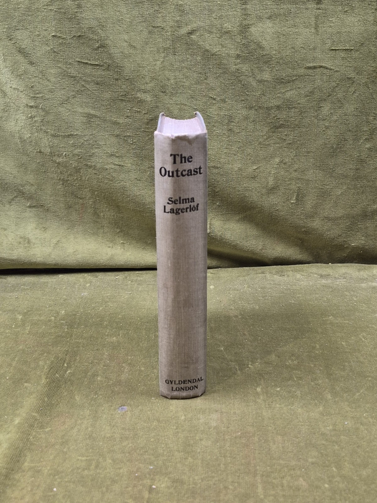The Outcast by Selma Lagerlof , Gylendal HB 1920 1st Edition 2