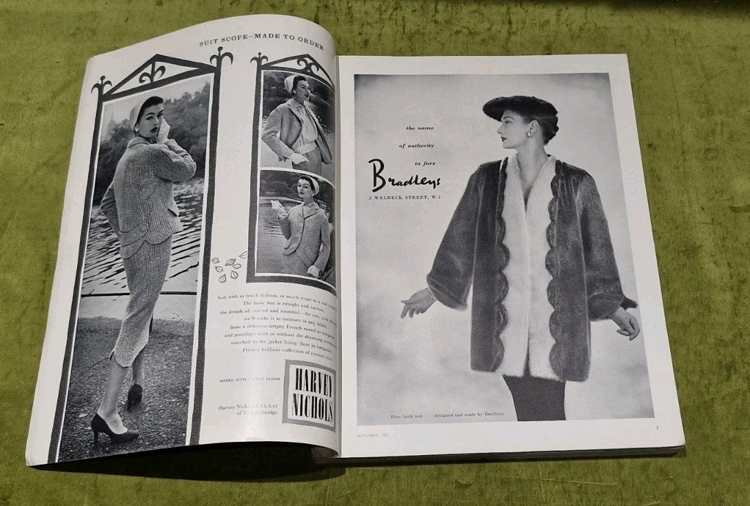 Vogue Magazine 1955 September : AUDREY HEPBURN, SIMONE D'AILLENCOURT, GRUAU5