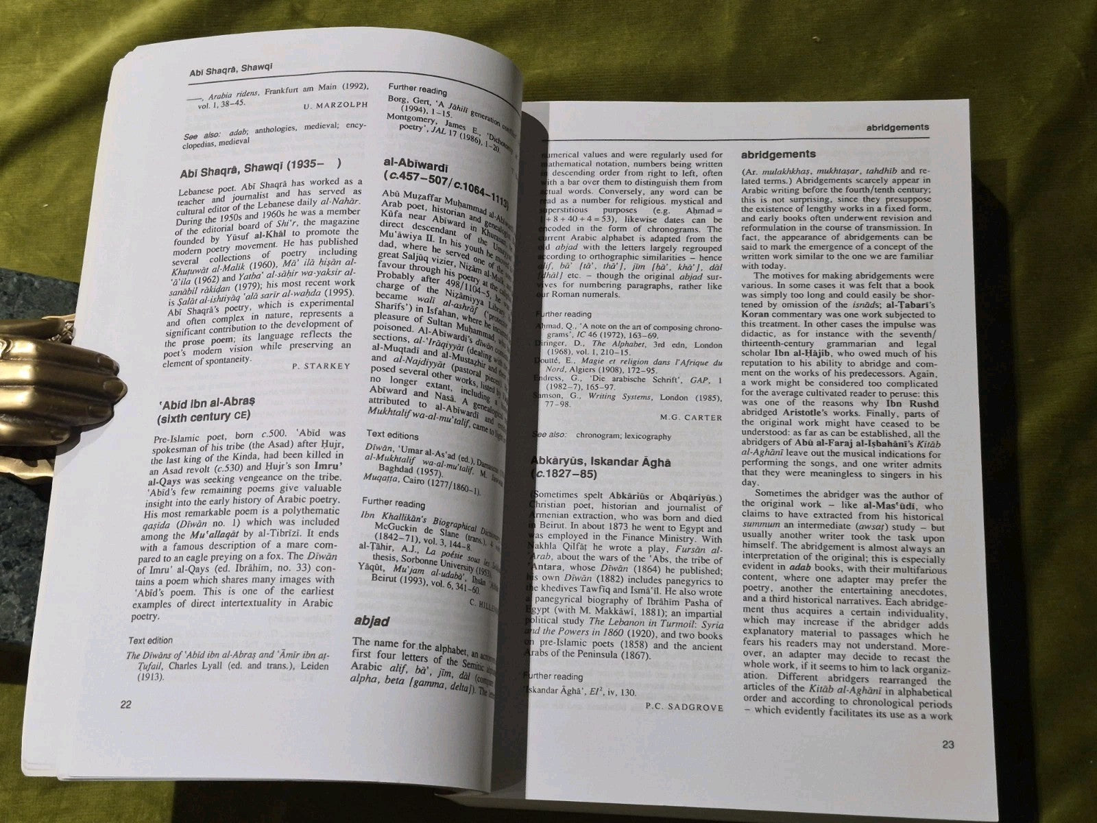 The Routledge Encyclopedia of Arabic Literature - Paperback6
