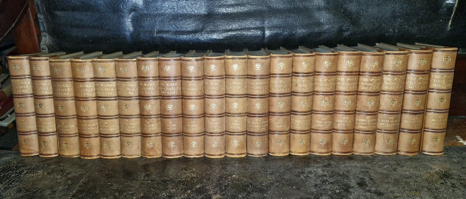 THE WORKS OF CHARLES DICKENS - 20 Volume Set In Leather GRESHAM 1912 VGC0