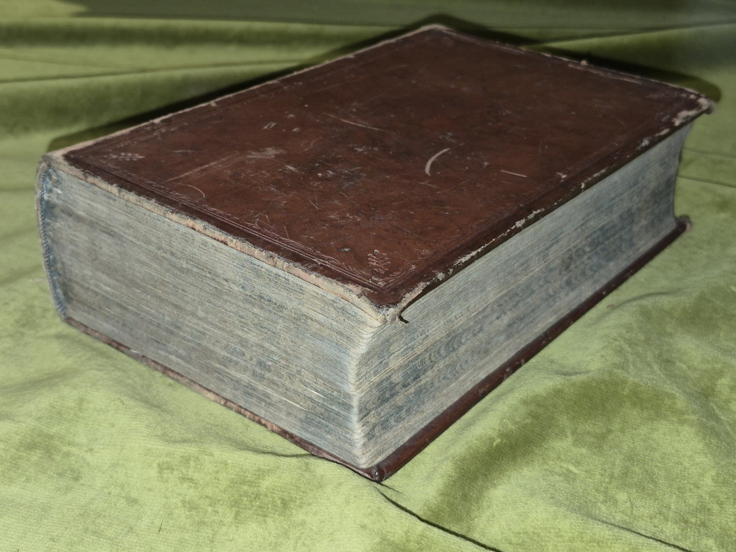 Scottish Chiefs Jane Porter Virtue and Company Complete Two Volumes in One c18403
