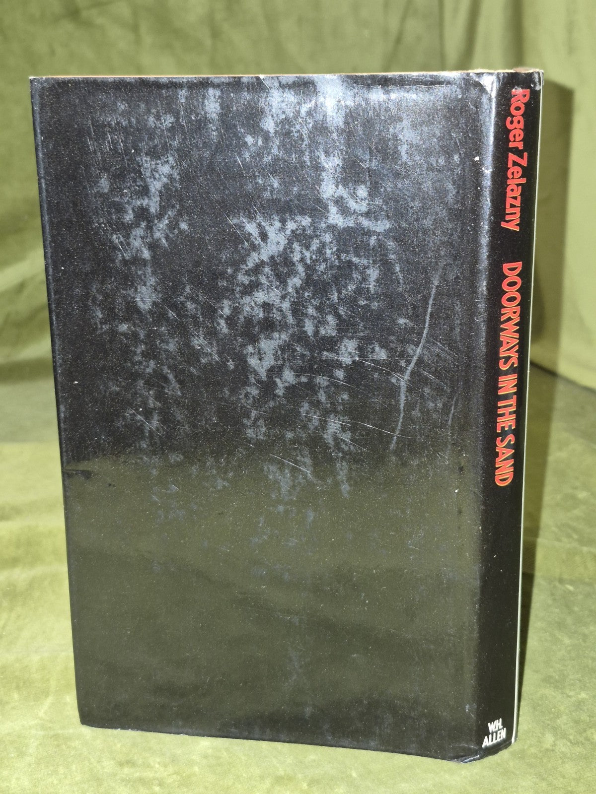 Doorways in the Sand Roger Zelazny 1977 First British Edition Ex-Library1