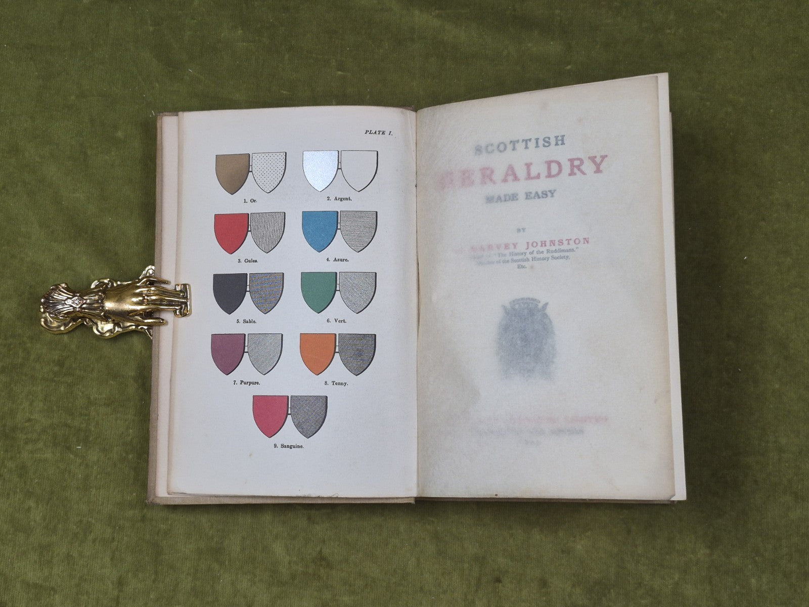 Scottish Heraldry Made Easy - G. Harvey Johnston W & A K Johnston 1904 1st HB5