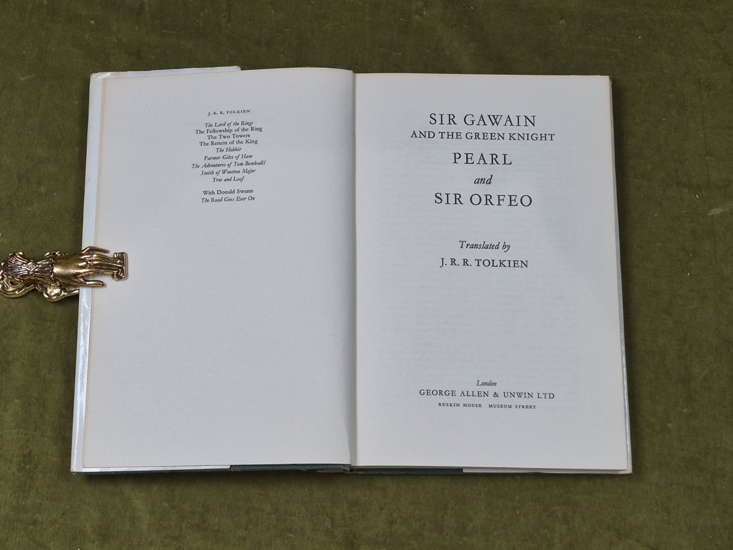 Sir Gawain and the Green Knight - J R R Tolkein , Allen & Unwin 1975 1st HB DJ3