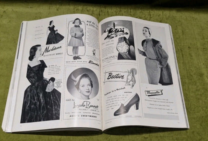 Vogue Magazine 1955 September : AUDREY HEPBURN, SIMONE D'AILLENCOURT, GRUAU8