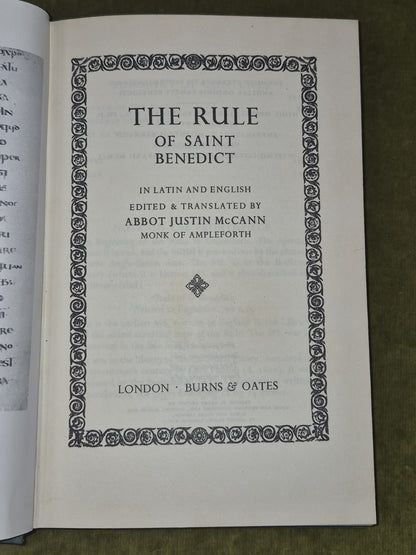 Rule of Saint Benedict Latin English Abbot Justin McCann Burns & Oates 19696