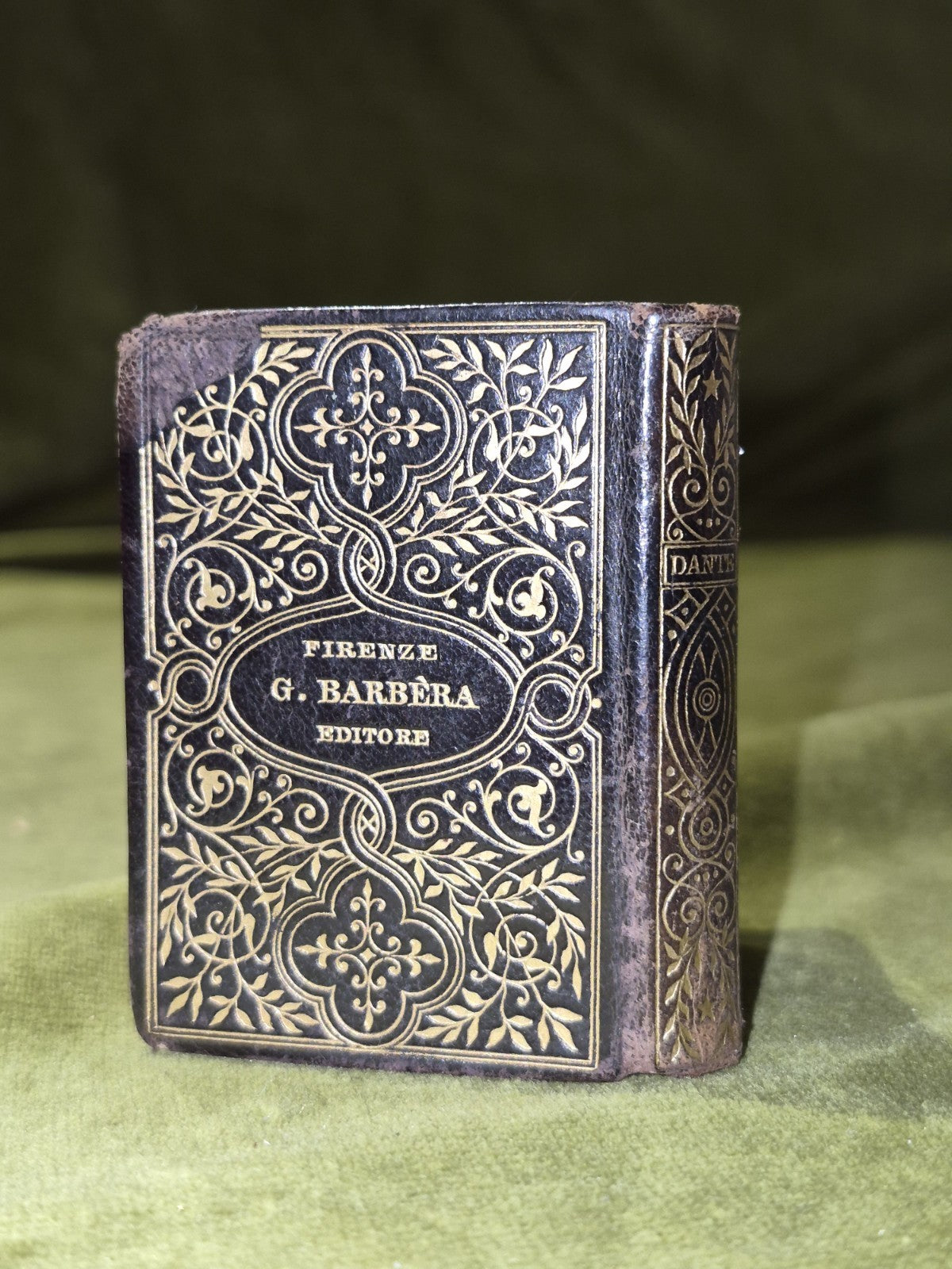 Dante La Divina Commedia (1901) Miniature Book3