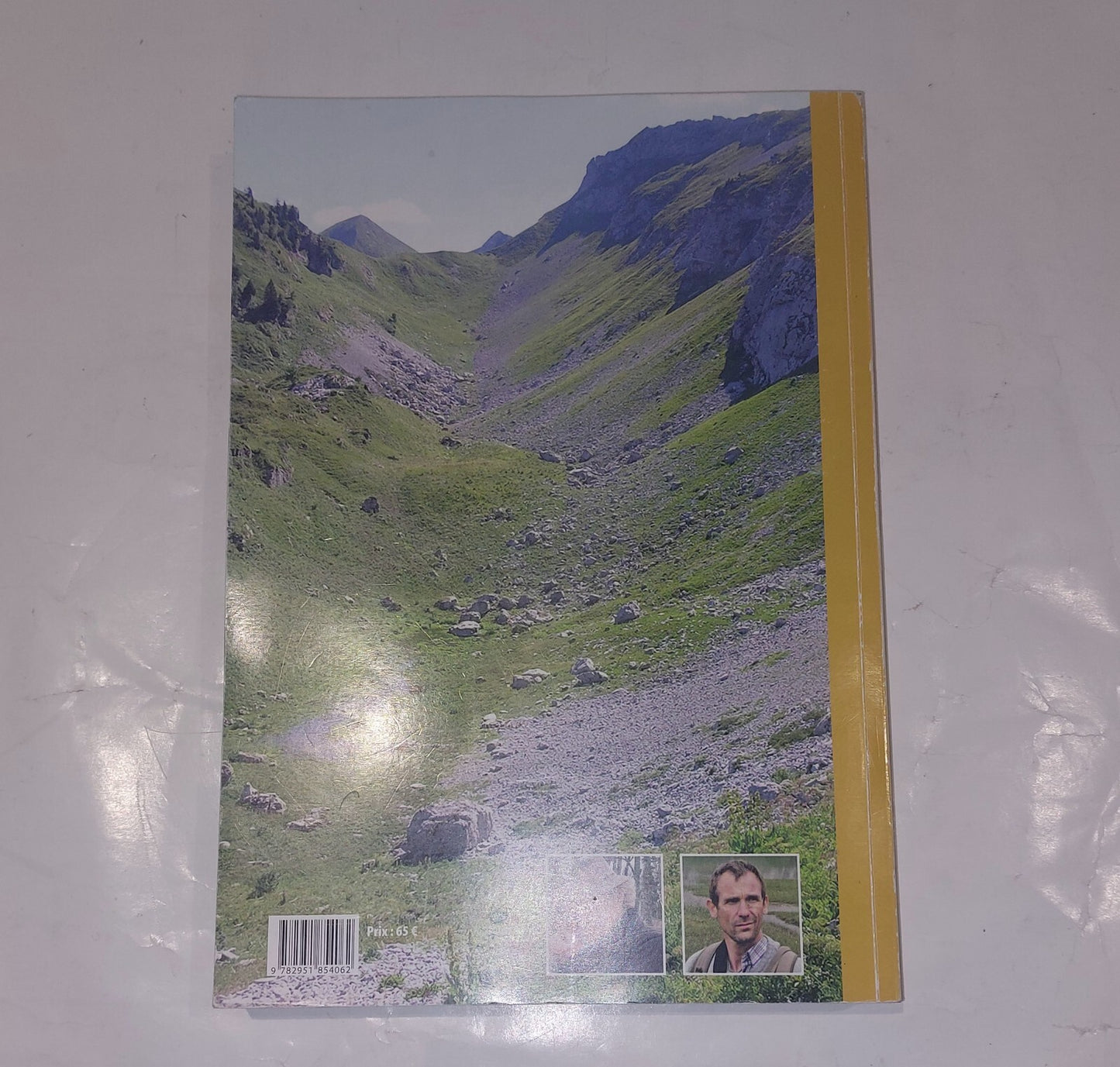 Mousses, hépatiques et anthocérotes du département de la Savoie (2013) Book1