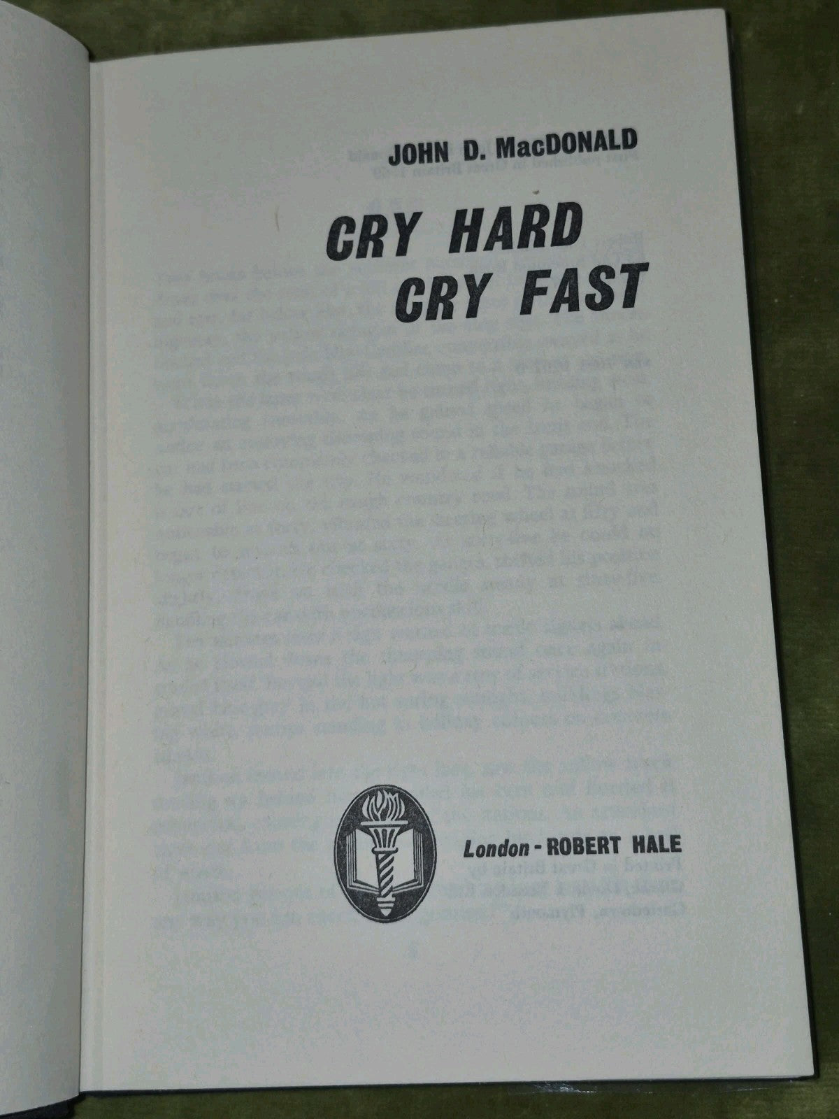MacDonald, John D.  (1969 First UK Edition Hardback) Cry Hard, Cry Fast5