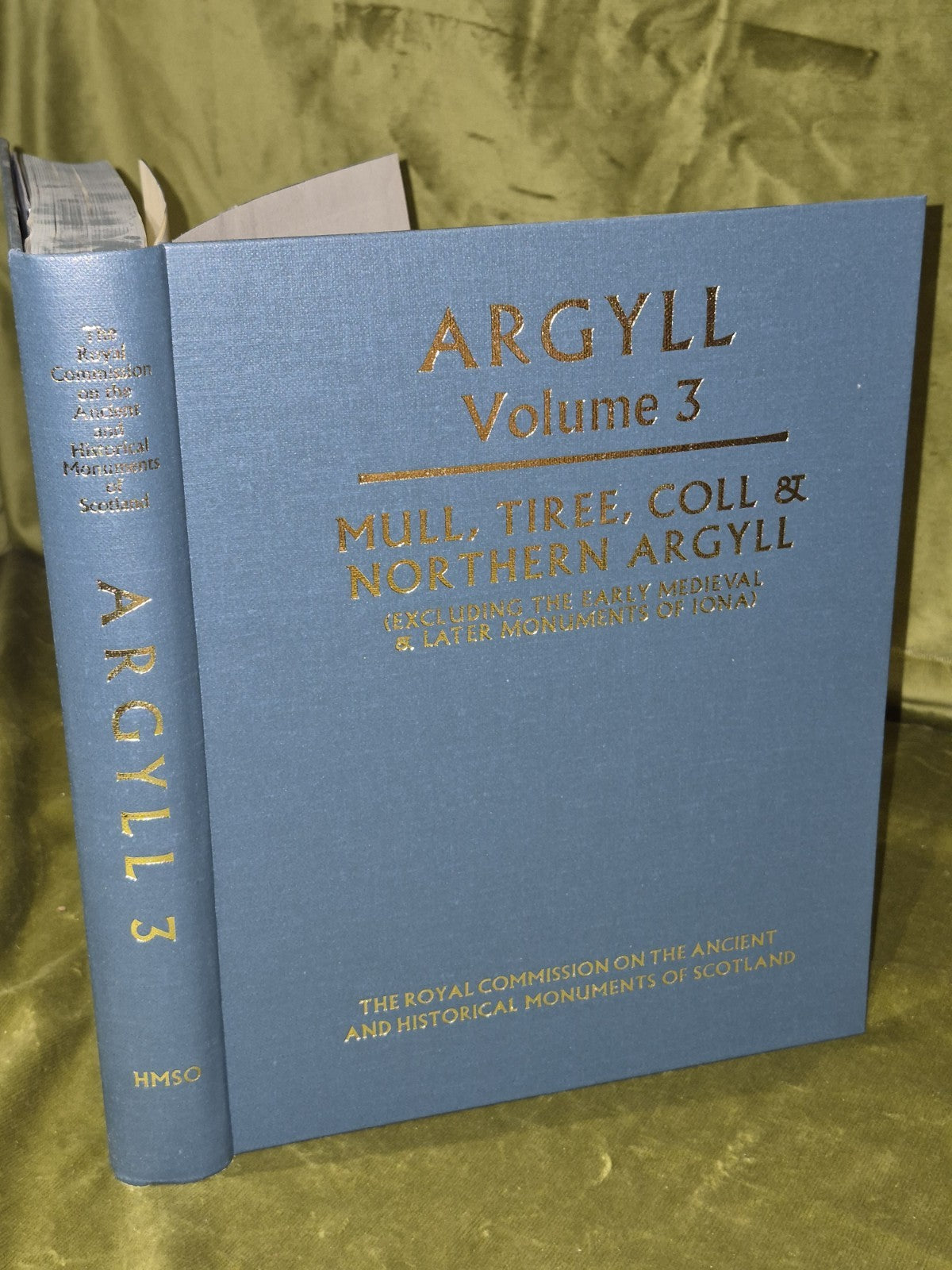 Argyll An Inventory of the Ancient Monuments Volume 3 Mull Tiree Coll Royal Comm2