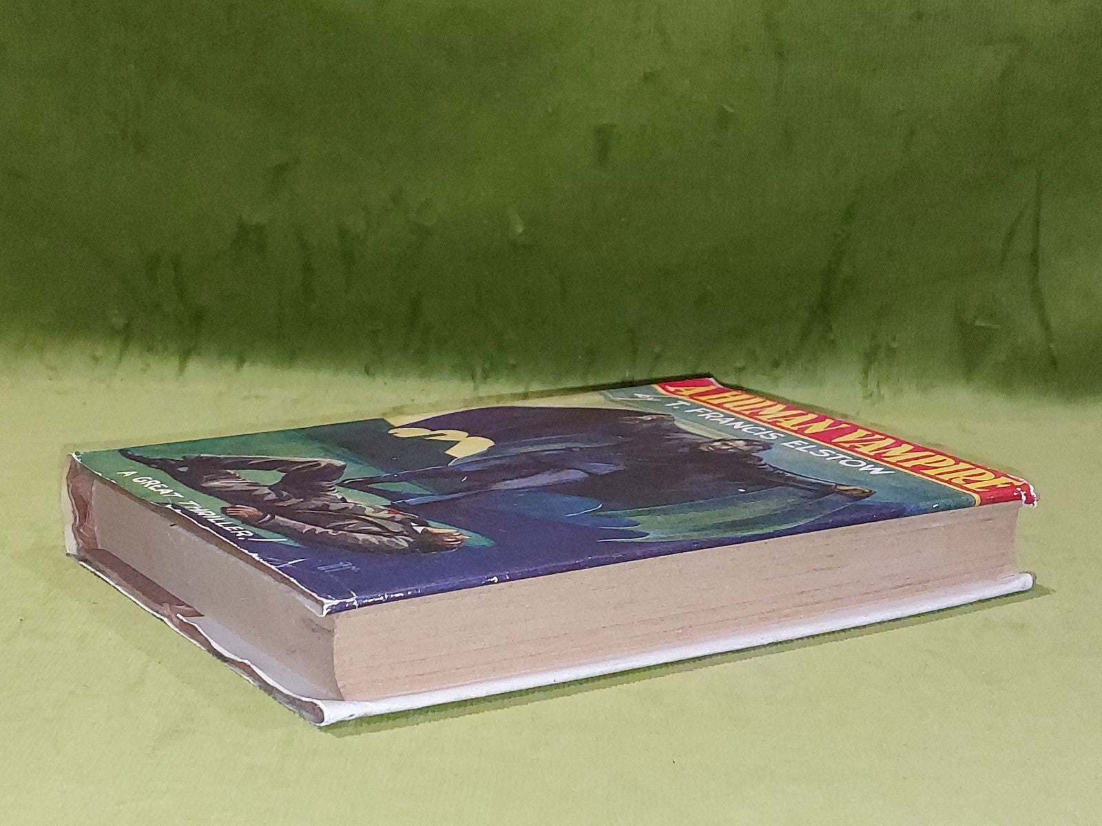 A Human Vampire by T. Francis Elstow [Modern Publishing] HB/DJ Rare Book9