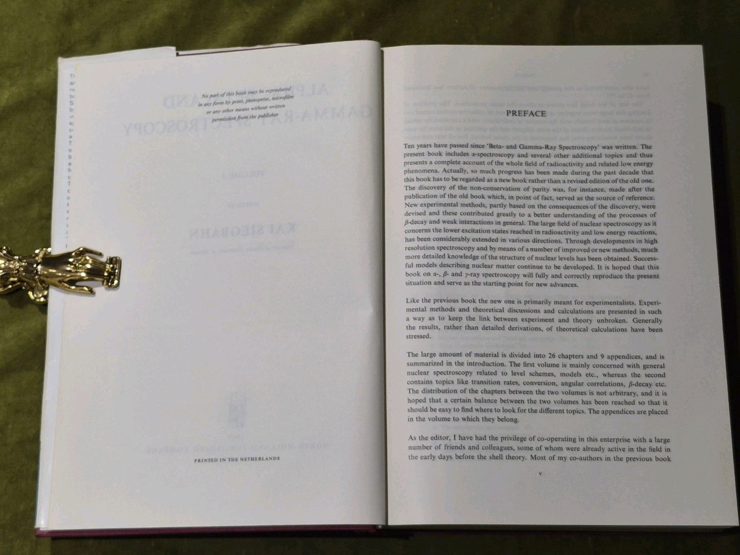 Alpha-, Beta- and Gamma- Ray Spectroscopy (Volume 1 only) HB DJ5