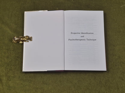 Projective Identification and Psychotherapeutic Technique Thomas4