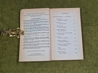 THINGS WITH CLAWS-WHIT & HALLIE BURNETT-PB-1961-BALLANTINE BOOKS4