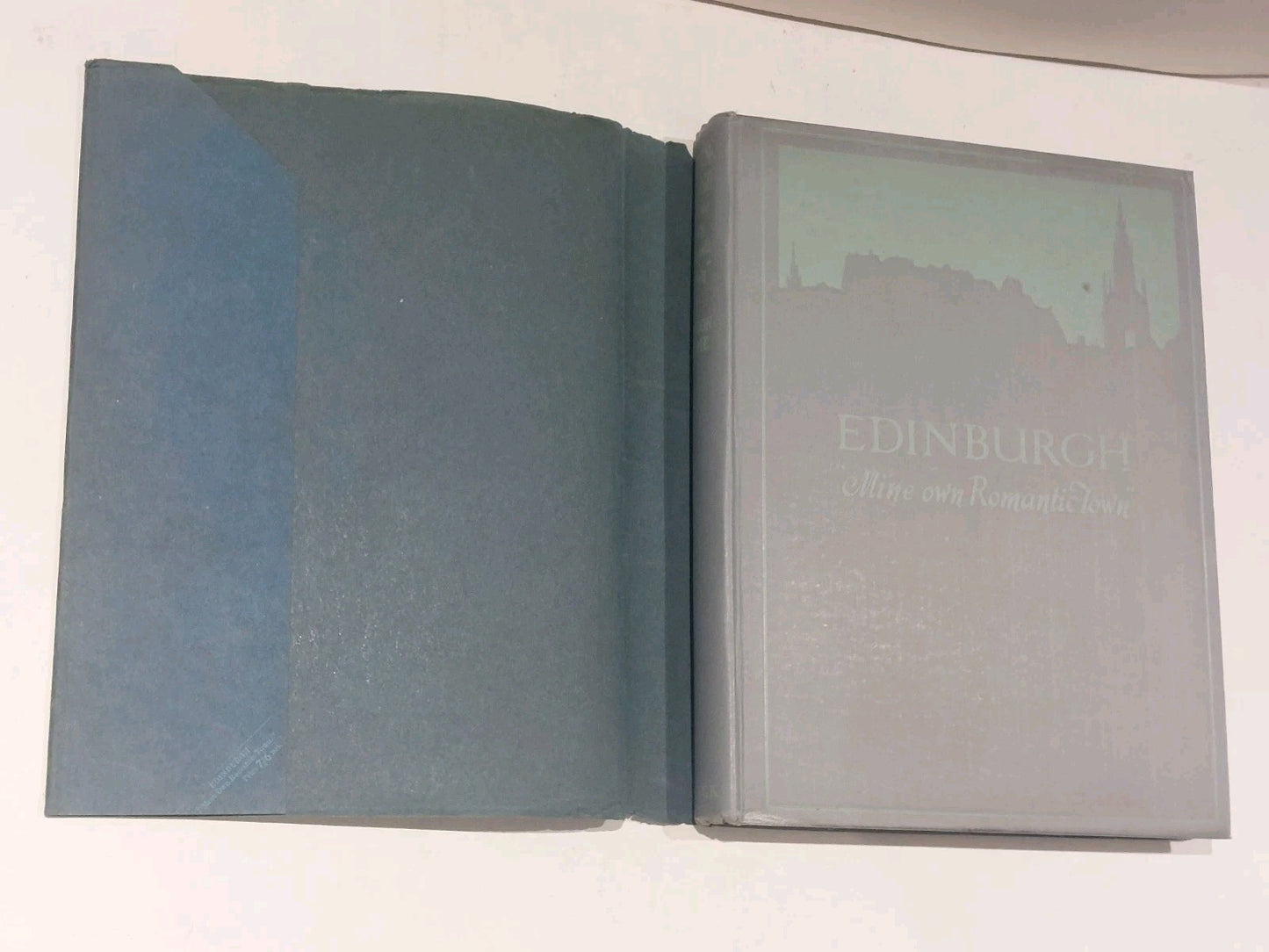 EDINBURGH: Mine Own Romantic Town by Gordon Home (1927)4