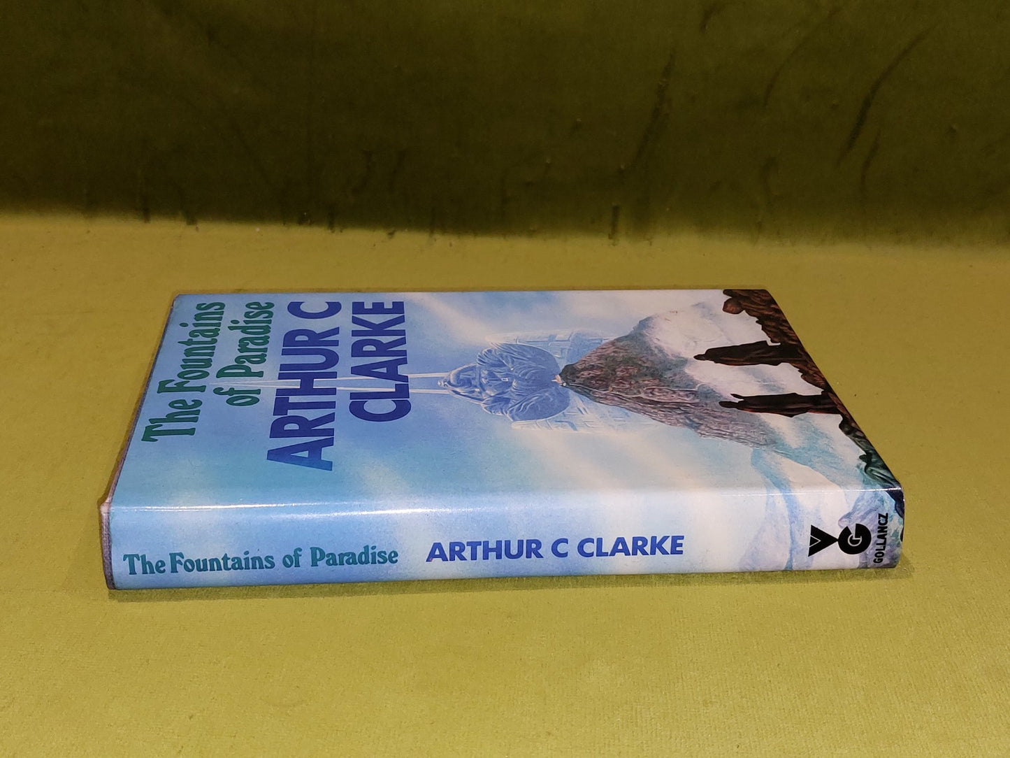 The Fountains of Paradise by Arthur C. Clarke (1979) 1st Ed [Victor Gollancz] Hb1