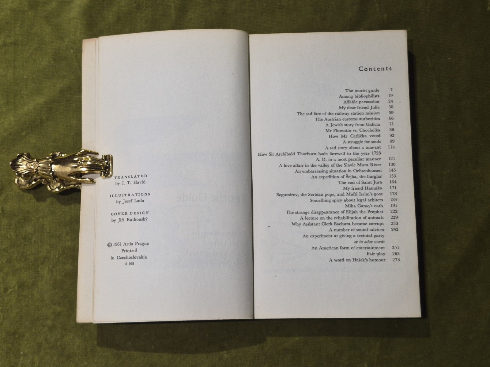 JAROSLAV HASEK: The Tourist Guide (26 Stories) | Artia Pocket Books5