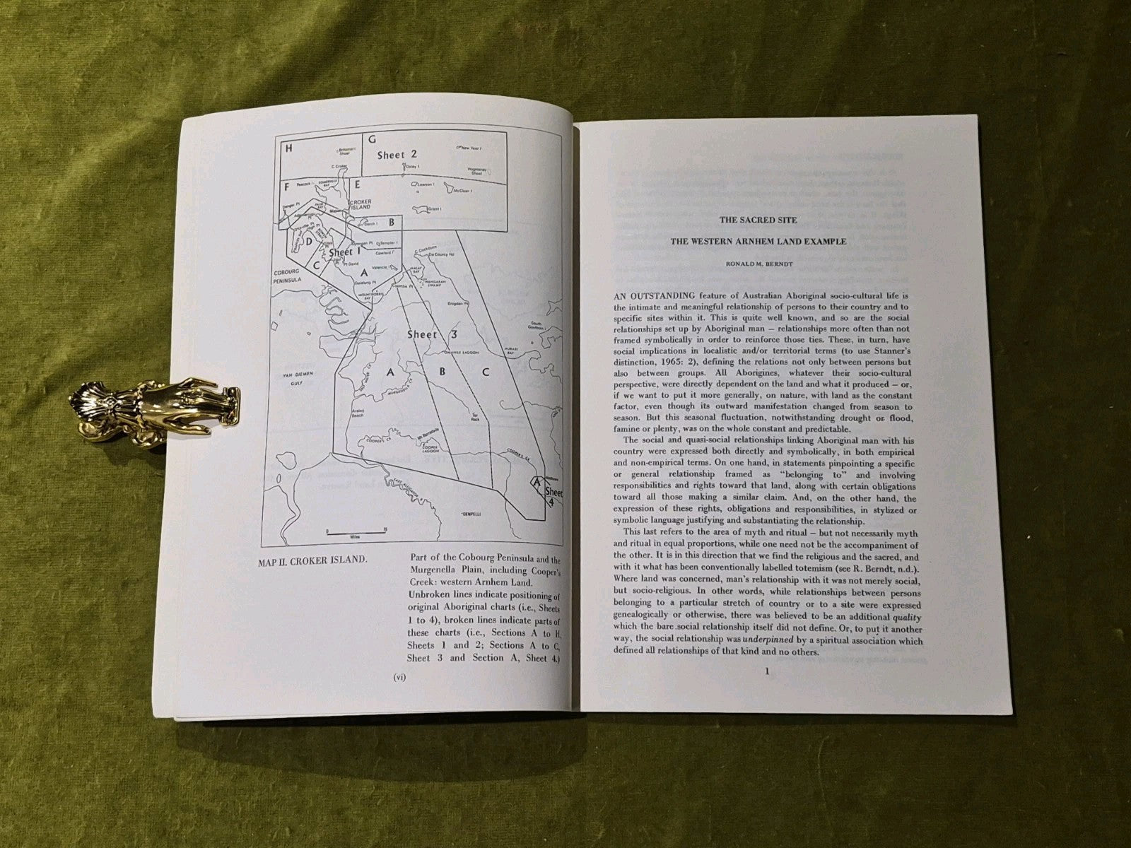 The Sacred Site: The Western Arnhem Land Examle - R M Berndt4