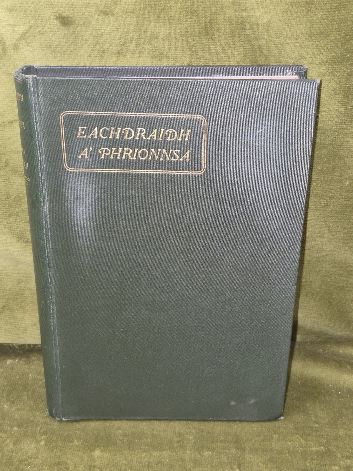 Eachdraidh a Phrionnsa no Bliadhna Thearlaich 1906 Iain Mac-Choinnich2