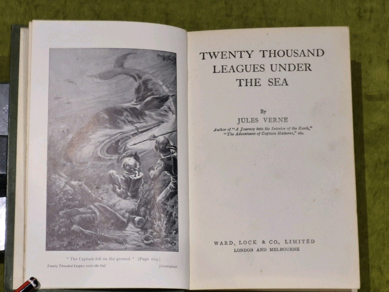 Twenty Thousand Leagues Under the Sea By Jules Verne c 1930 [Ward, Lock] Hb Book3
