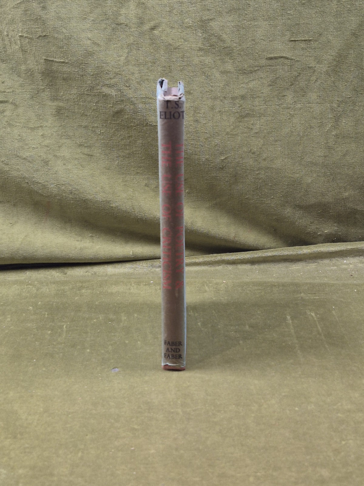 T S Eliot - The Use of Poetry & The Use of Criticism 1937 3rd Faber DJ HC2