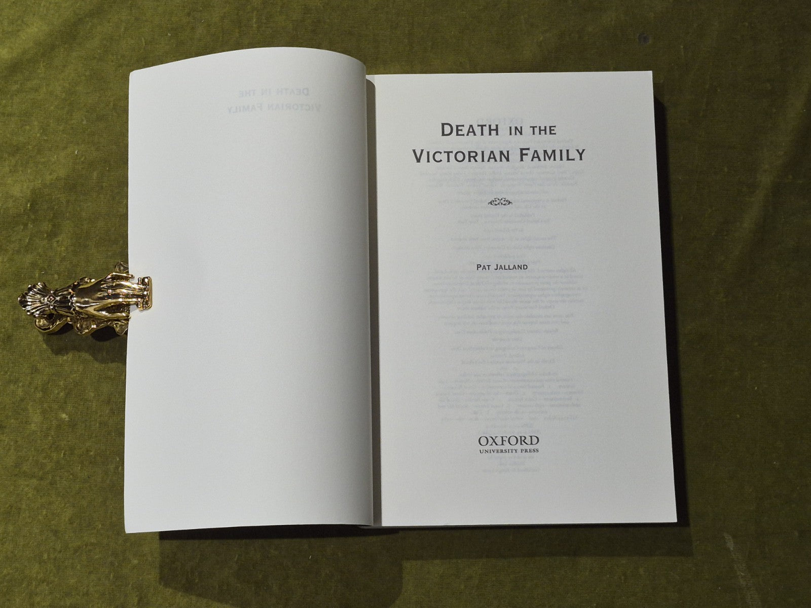 Death in the Victorian Family - Pat Jalland , Oxford Universsity Press 1999 PB3