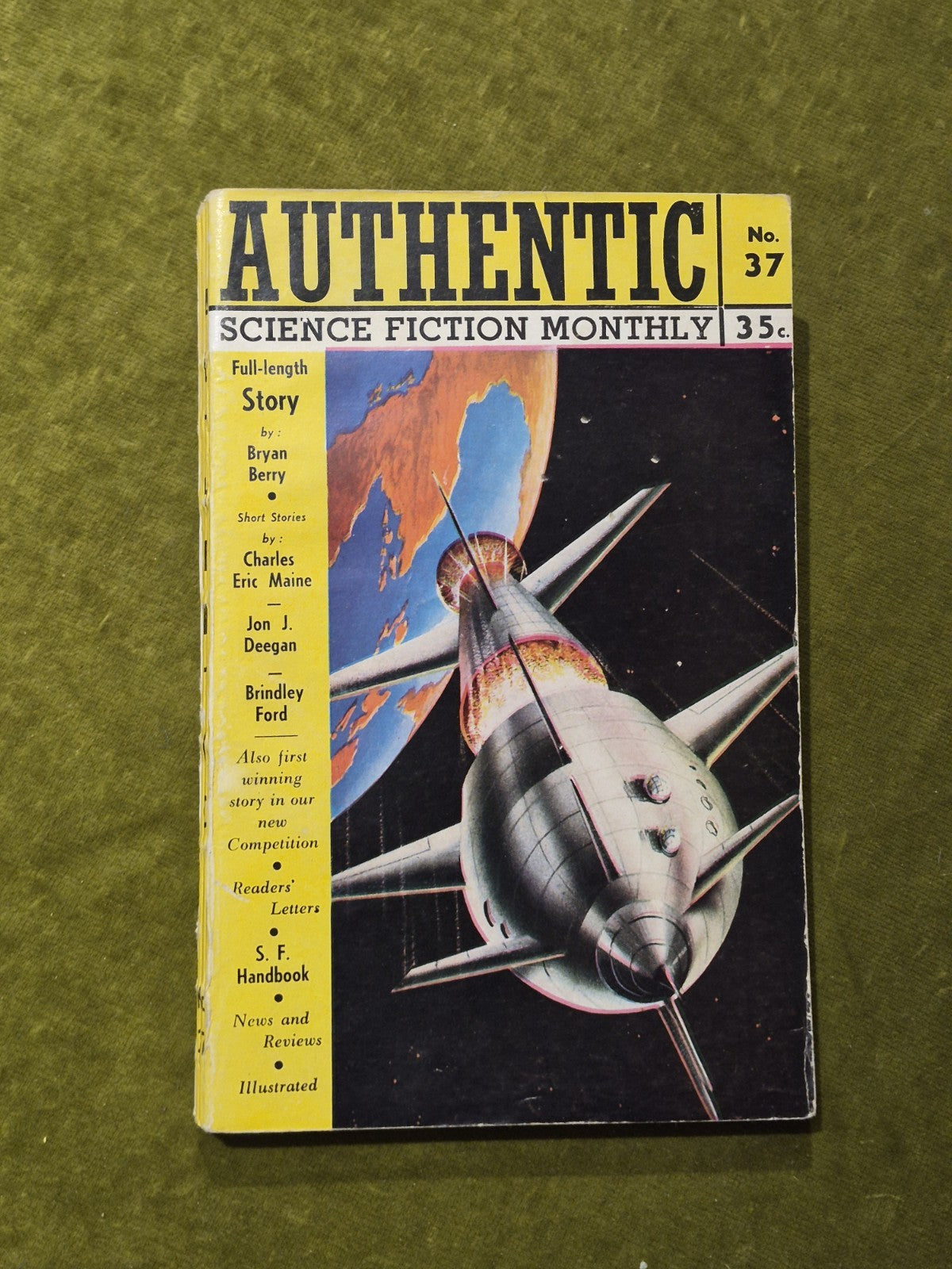 Authentic Science Fiction Monthly Hamilton 1950s Issues 29 and 32 to 50. Job Lot8