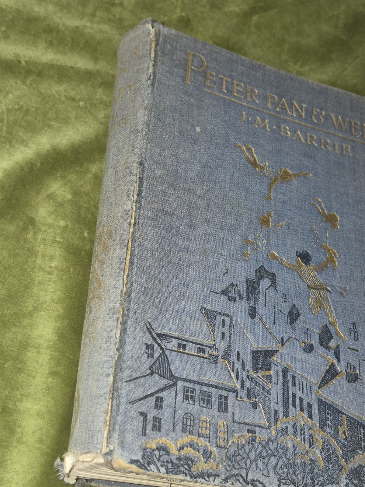 Peter Pan & Wendy By JM Barrie and Illustrations by Gwynedd M Hudson 1930's1