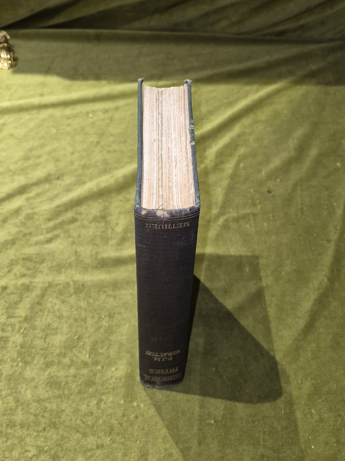 Astronomical Physics By F.J.M. Stratton ~ Methuen & Co. London, 1st Edition 19252