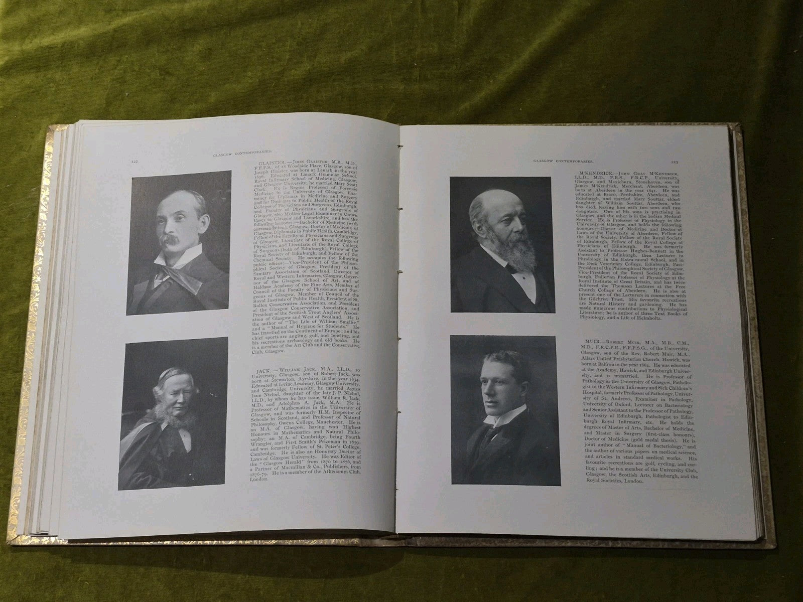 Glasgow Contemporaries At the Dawn of the XXth Century Large Gilded Vellum 19019