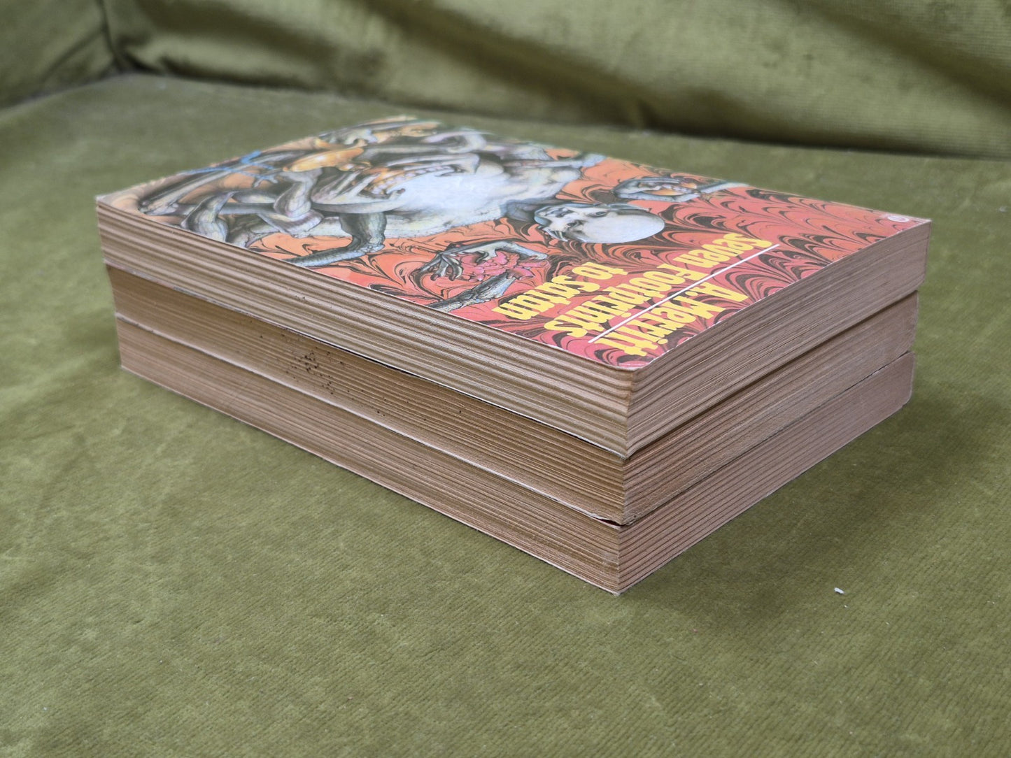 A Merritt Job Lot 1974 Orbit Seven Footprints to Satan The Face in the Abyss3