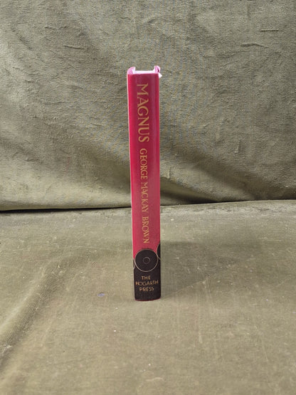 Magnus - George Mackay Brown , Hogarth 1973 1st HB DJ2