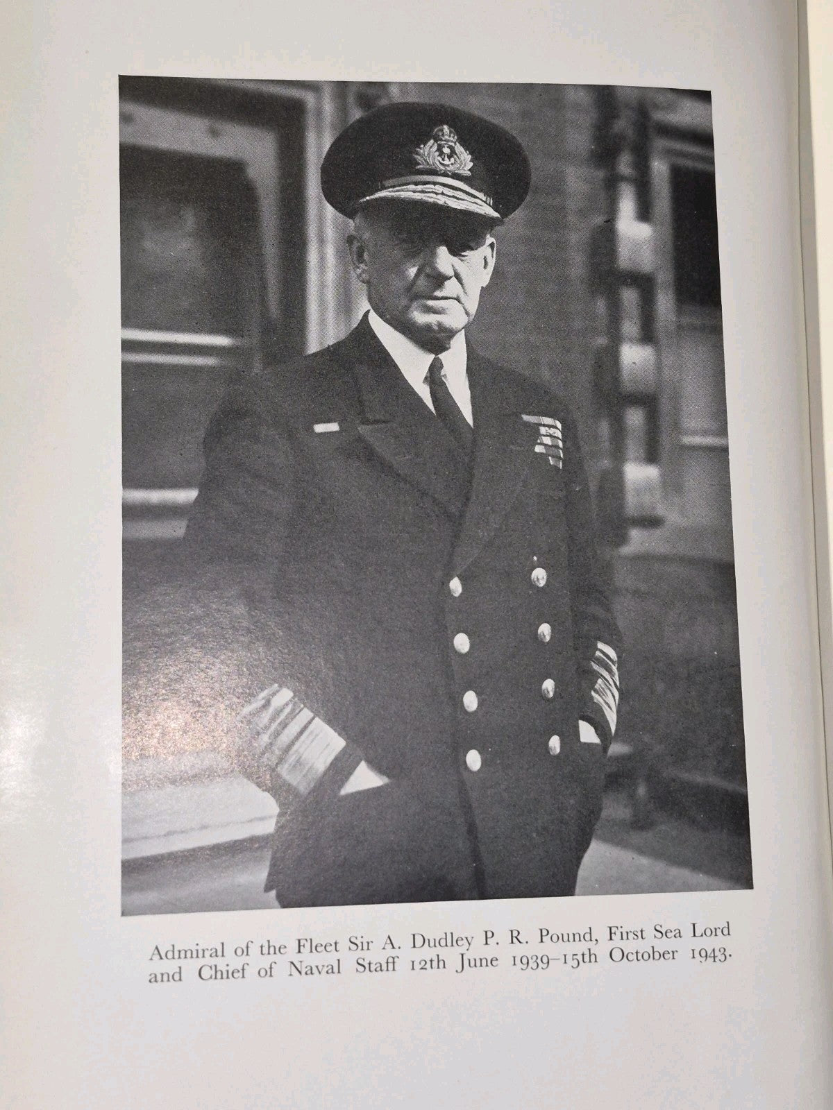 History of The Second World War - Vol I & 2 - The War At Sea by S. Roskill HMSO7