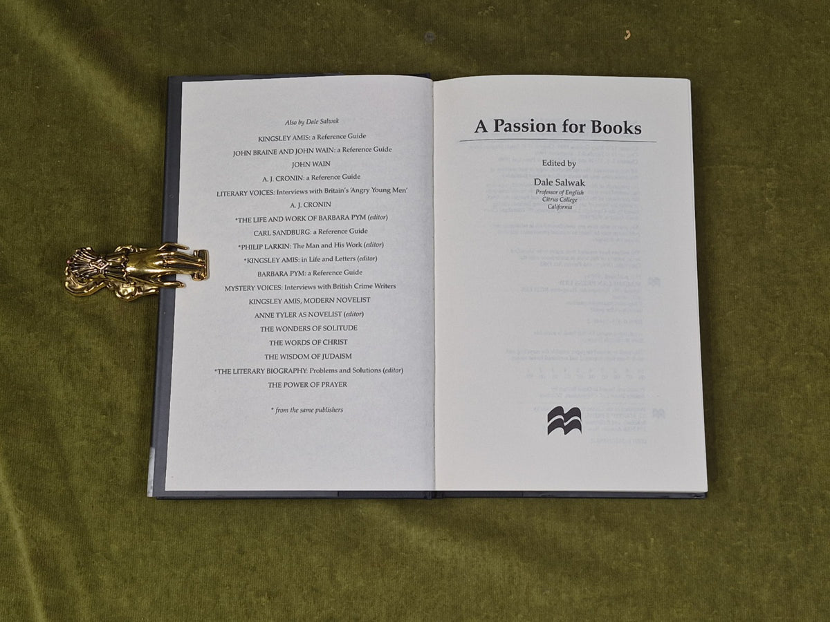 A PASSION FOR BOOKS ed. Dale Salwak 1999 Macmillan 1st HB DJ3